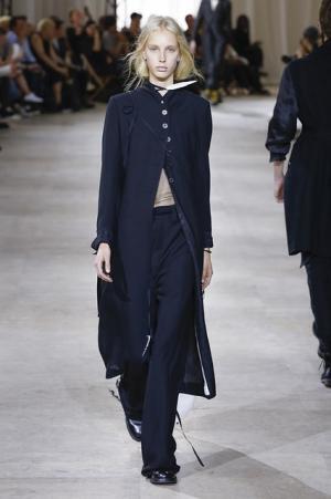 アン ドゥムルメステール、ファッションに“愛と情熱”を【17SSメンズ】