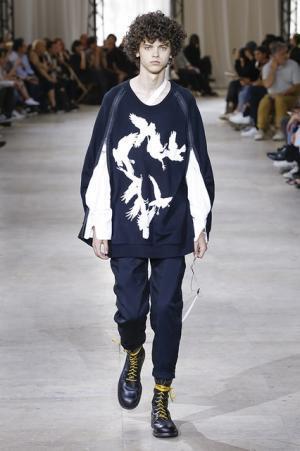 アン ドゥムルメステール、ファッションに“愛と情熱”を【17SSメンズ】