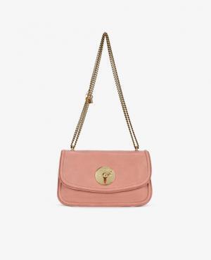 シーバイクロエの新作バッグ「LOIS」。小ぶりなサイズ感とラウンドシルエットがスタイリングのアクセントに