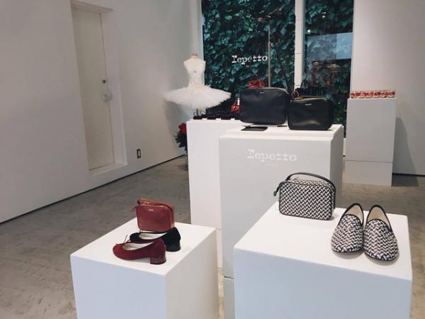 レペットが今秋冬、バッグコレクションを刷新。60年代フレンチガールズに愛されたモデルも現代的にアップデート