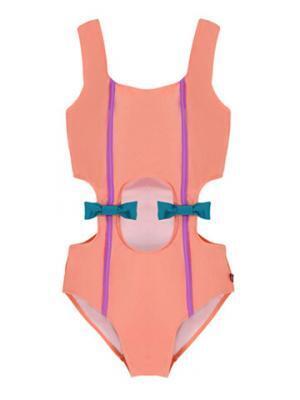 洋服のようなスイムウェアが登場。ワンピーススタイルも充実のパメオ ポーズが新宿伊勢丹でポップアップ