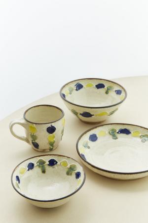 益子の陶芸家・遠藤太郎によるエキシビション。“用の美”と“機能美”を掛け合わせた新たな益子焼「ミノル」