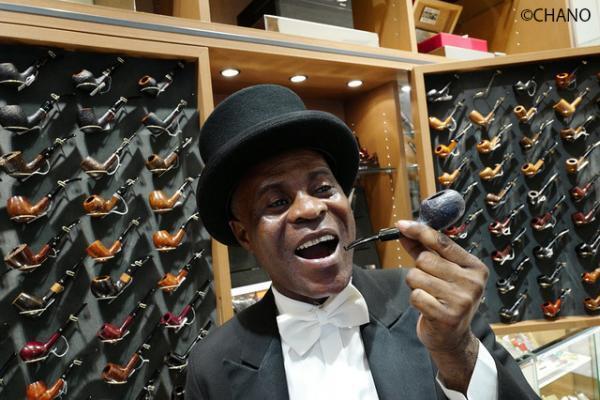 サプールに訊く“私が着飾る理由”--イヴ・サンローラン（50歳・教師）【INTERVIEW】