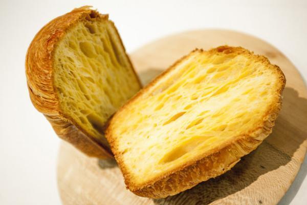 パリ発、ふわっカリッ食感のブリオッシュ初上陸。2ツ星シェフが銀座にビストロをオープン