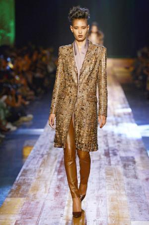 ゴルチエ パリ、自然をテーマにした壮大なクリエーション【16-17AWクチュール】