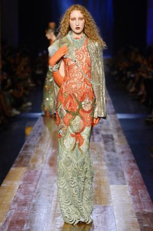 ゴルチエ パリ、自然をテーマにした壮大なクリエーション【16-17AWクチュール】