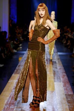 ゴルチエ パリ、自然をテーマにした壮大なクリエーション【16-17AWクチュール】