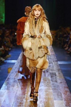 ゴルチエ パリ、自然をテーマにした壮大なクリエーション【16-17AWクチュール】