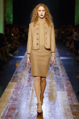 ゴルチエ パリ、自然をテーマにした壮大なクリエーション【16-17AWクチュール】