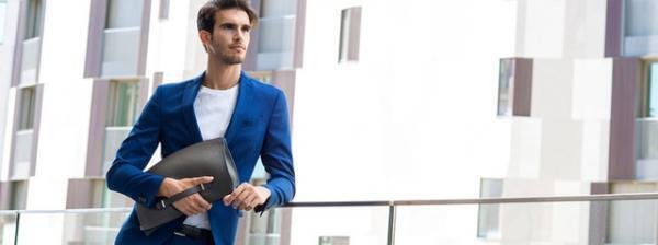 フルラ2016秋冬に新メンズバッグ&amp;シューズが仲間入り！特別なウェブページもオープン