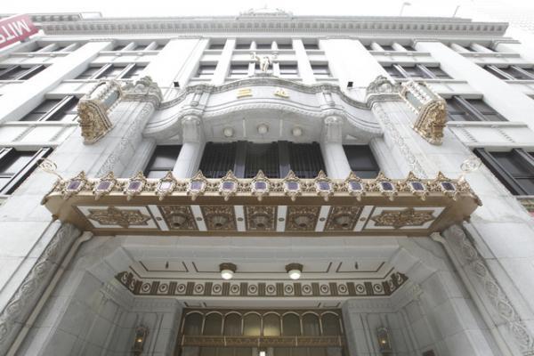 江戸から続く、東京の都日本橋で大人と子どもの社会見学！創業343年の日本橋三越建造物ツアー