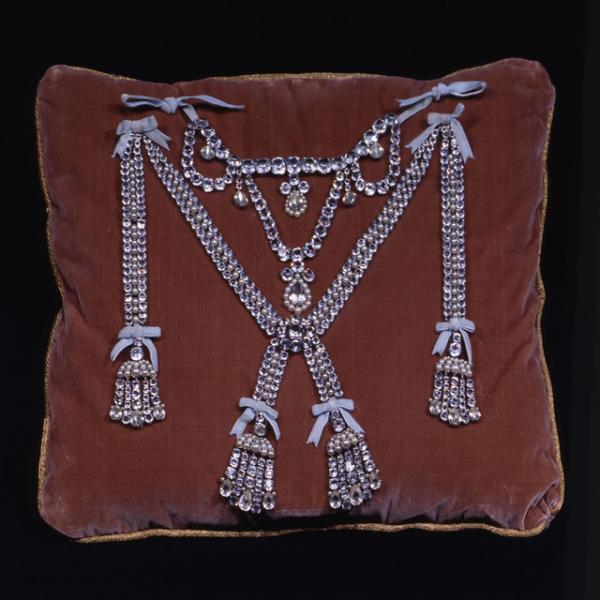 マリー・アントワネット展の集大成！ヴェルサイユ宮殿監修の展覧会が六本木で開催。“私室”も再現