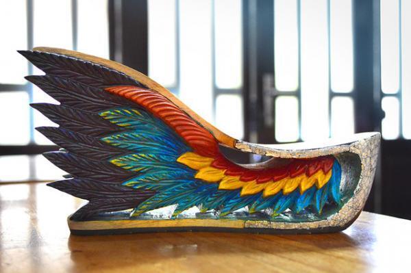 “履く伝統工芸品”、ファッション×工芸が融合したベトナム発の美しい木彫りヒール