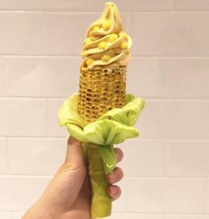 常識を覆す!?ドミニクアンセルベーカリーの“おにぎり”&amp;“とうもろこし”型ソフト