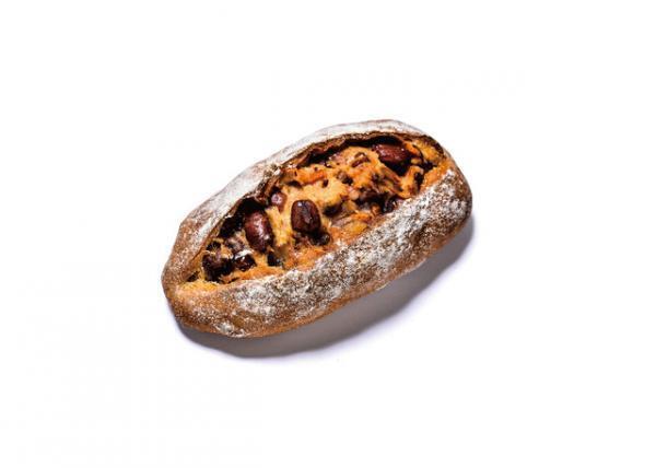 “明太フランス”、“牛タンカレーパン”など全国のご当地パンを味わうゴントラン シェリエのフェア！