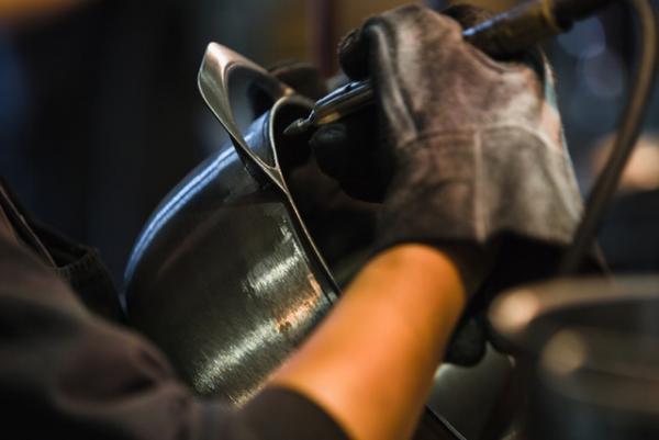 新潟県燕三条のものづくり現場を見学・体験できる年に1度の「工場の祭典」、今年は800年続く米農家なども参加