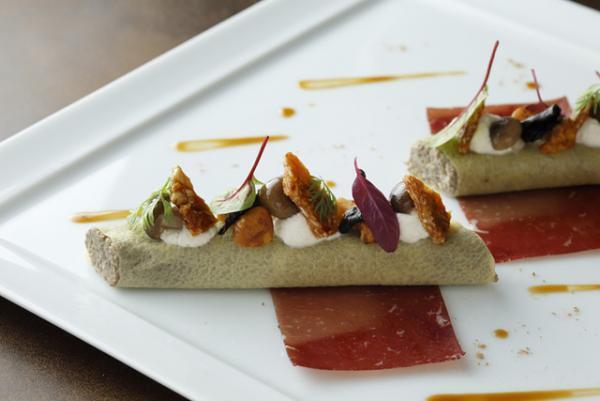 茸リゾット、秋鮭フリカッセ、マロンクリームのスープなど秋の味覚を堪能するパレスホテル東京の限定メニュー