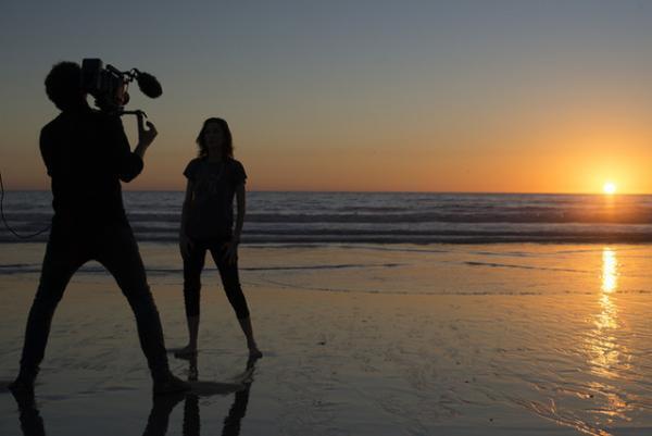 133年前の今日に生まれたガブリエル・シャネルが現代の女性たちへ贈るムービー