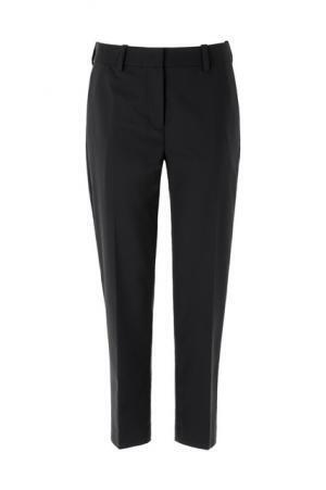 新宿を颯爽と歩く「レディボス」、3.1 フィリップ リムが新作を世界先行発売