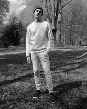 アディダス オリジナルスがカナダ発ウィングスアンドホーンズと初コラボ。スニーカーからウエアまで