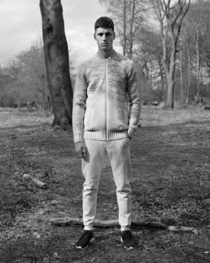 アディダス オリジナルスがカナダ発ウィングスアンドホーンズと初コラボ。スニーカーからウエアまで