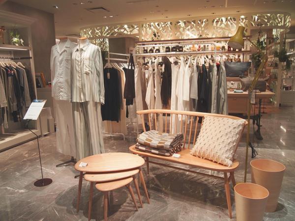 マーガレット・ハウエルが提案するライフスタイル雑貨が新宿伊勢丹に集結。部屋で過ごすくつろぎの時間を演出