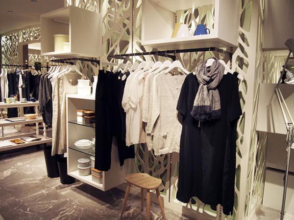 マーガレット・ハウエルが提案するライフスタイル雑貨が新宿伊勢丹に集結。部屋で過ごすくつろぎの時間を演出