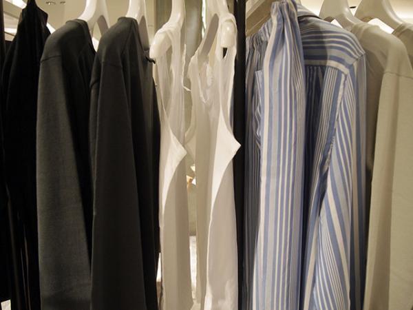 マーガレット・ハウエルが提案するライフスタイル雑貨が新宿伊勢丹に集結。部屋で過ごすくつろぎの時間を演出