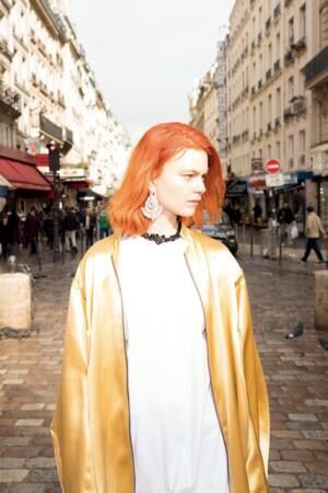 現地パリをはじめ各国のファッション界から熱い注目を集めるコシェ