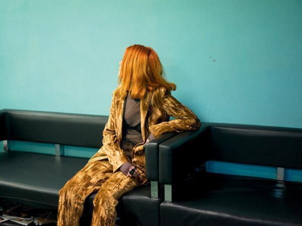 “着るクチュール”、ヴェトモン×コシェが新宿伊勢丹でポップアップ！一点ものの限定Tシャツなど