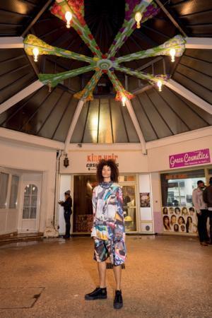 “着るクチュール”、ヴェトモン×コシェが新宿伊勢丹でポップアップ！一点ものの限定Tシャツなど