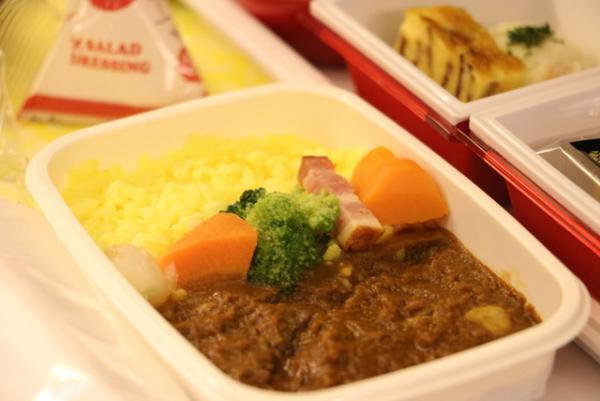 JAL機内食に資生堂パーラーの洋食代表メニュー「ビーフシチュー」が登場！