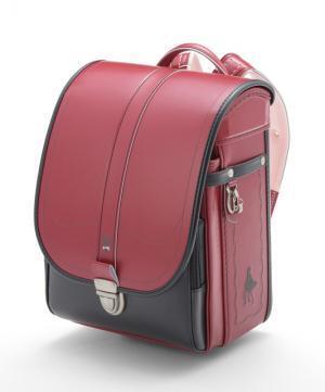 ランドセルも“オンリーワン”の時代！三越伊勢丹バイヤーに聞く売上動向と人気型