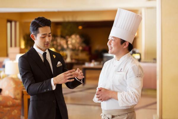 焼き栗のアイス×ほっこり赤ワイン。軽井沢ブレストンコートで晩秋をワインとスイーツのペアリングで楽しむ