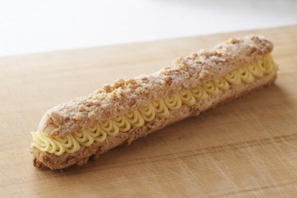 長ーーいエクレアに虹色ロールケーキ？栗や洋梨を使ったグランドハイアット東京の秋限定スイーツ＆ブレッド