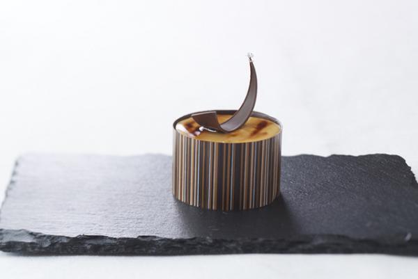 長ーーいエクレアに虹色ロールケーキ？栗や洋梨を使ったグランドハイアット東京の秋限定スイーツ＆ブレッド