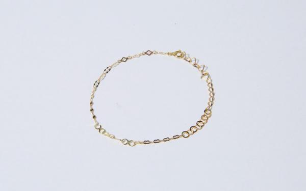 drama H.P.FRANCE祝8周年！記念にデザイナーたちがラッキーナンバー“8”をモチーフにしたジュエリーを製作