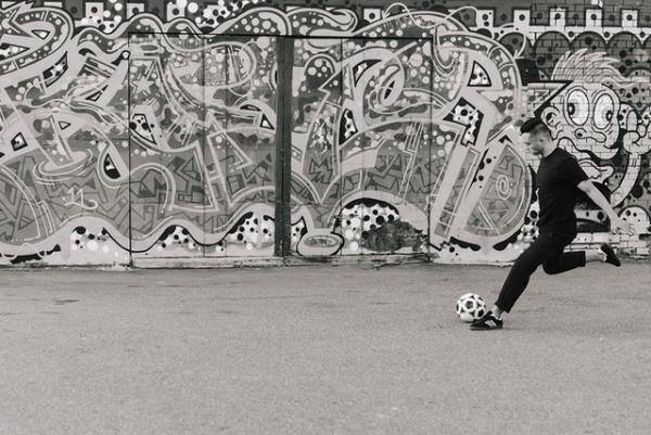 アディダス コンソーシアム ツアー×ライブストック、アーカイブの進化版&amp;最新モデルを発売