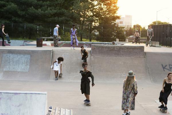 ミュウミュウがショートフィルムプロジェクトの最新作を発表。17歳少女の思春期を表現