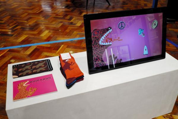 ポール・スミス初のモバイルゲームが登場！2016秋冬のモチーフ“ダイナソー”がゴーストと戦う!?