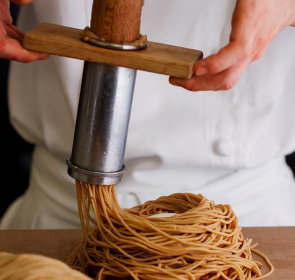 和栗本来のおいしさを最大限に！新生「スーパーモンブラン」がホテルニューオータニに今年も登場