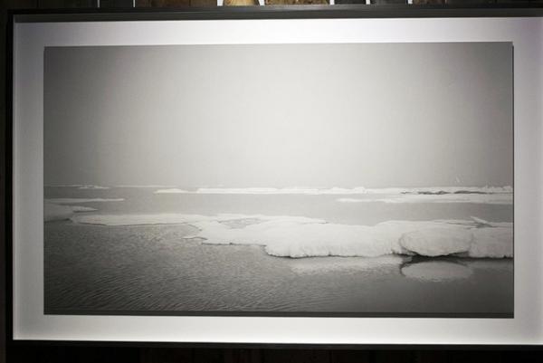 2年振りの開館、東京都写真美術館が大規模リニューアル。記念展「杉本博司 ロスト・ヒューマン」開催中【Report】