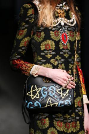 グッチ、GGロゴをカスタマイズした“グッチゴースト”。トラブル・アンドリューとのコラボコレクション