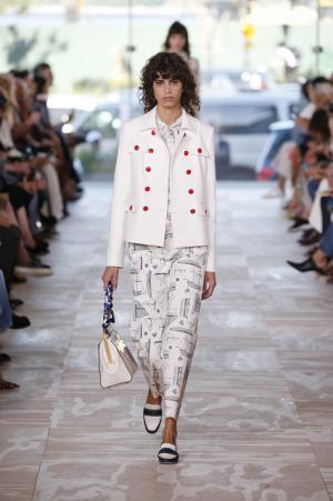 【生中継】トリーバーチの17SSコレクション、13日22時より