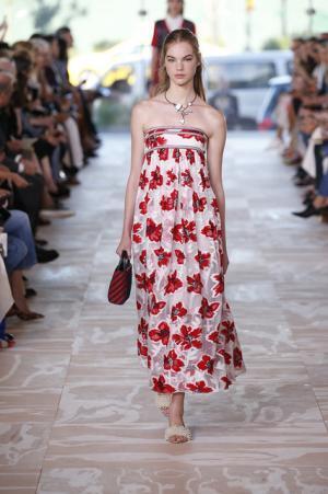 【生中継】トリーバーチの17SSコレクション、13日22時より