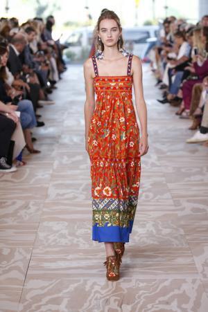 【生中継】トリーバーチの17SSコレクション、13日22時より