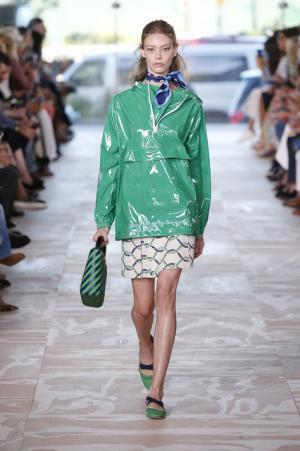 【生中継】トリーバーチの17SSコレクション、13日22時より