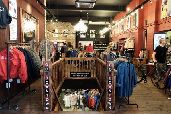 イーストロンドンでヴィンテージショップ巡り！異国情緒漂うブリックレーンを歩く【Our Favorite LONDON vol.1】