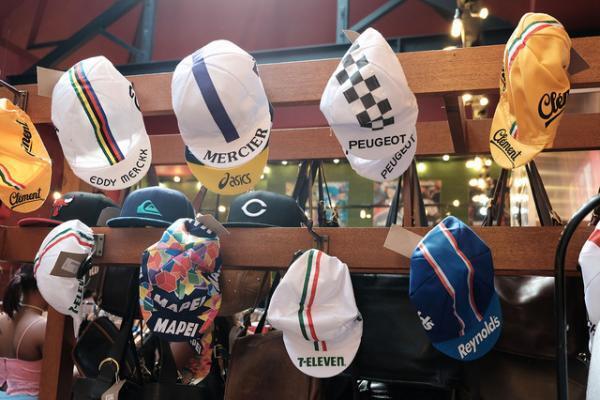 イーストロンドンでヴィンテージショップ巡り！異国情緒漂うブリックレーンを歩く【Our Favorite LONDON vol.1】