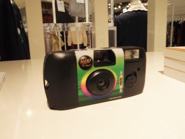 新宿伊勢丹リ・スタイルが90年代にタイムスリップ！ポケベルやたまごっち、デザイナーズバーまで盛りだくさんのイベント開催